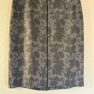Banana Republic Sz 8 Grey Floral Pencil SkirtFall 2017 Professional Office